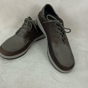 OluKai Makia Lace casual shoe